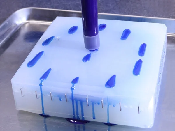 反应注射成型 (RIM)